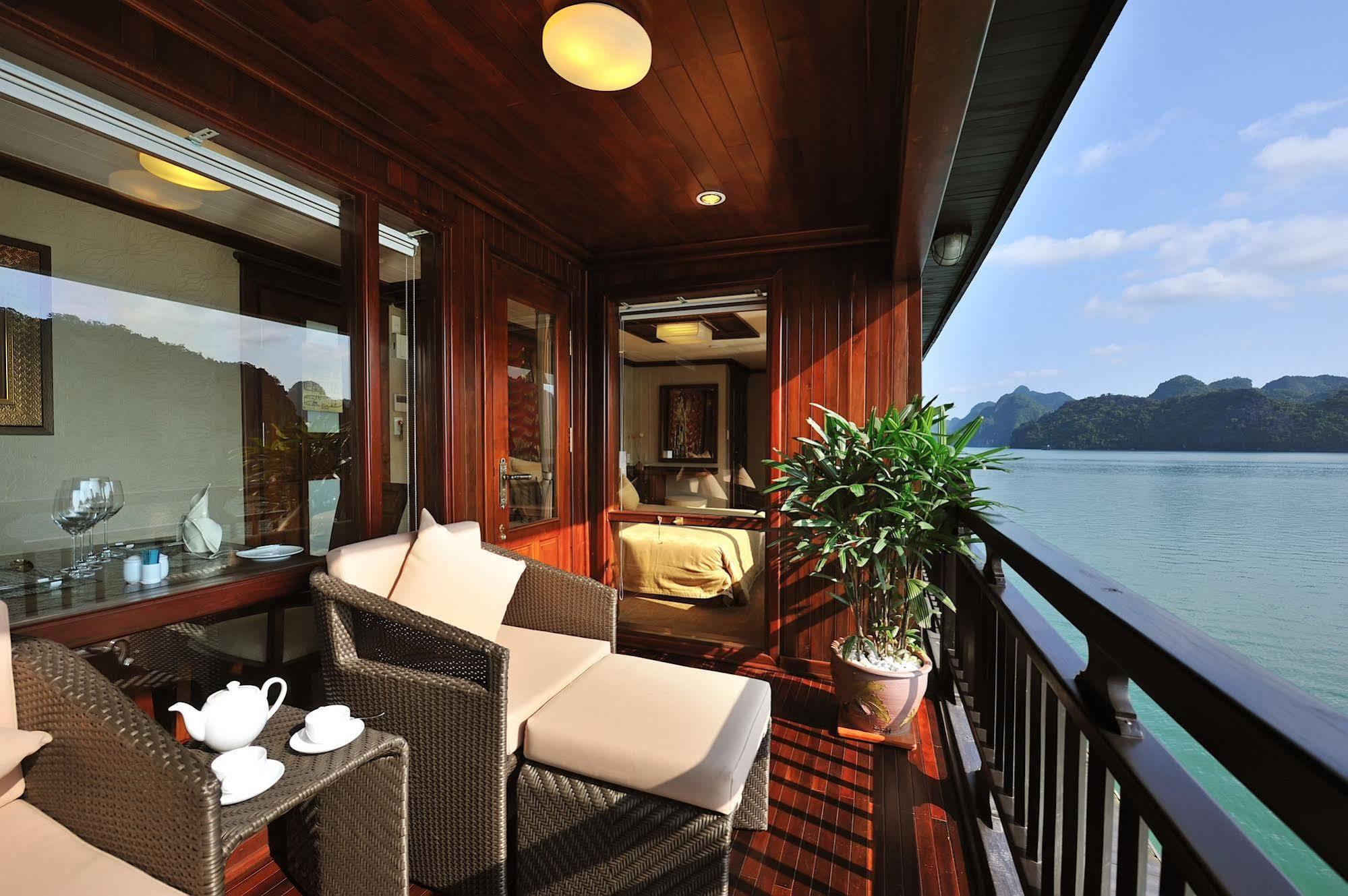Paradise Peak Cruise Hạ Long Exterior foto